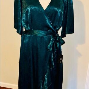 Lulu's Shimmering Green Midi Dress